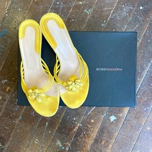 BCBG maxazria kitten heel sandals size 36.5